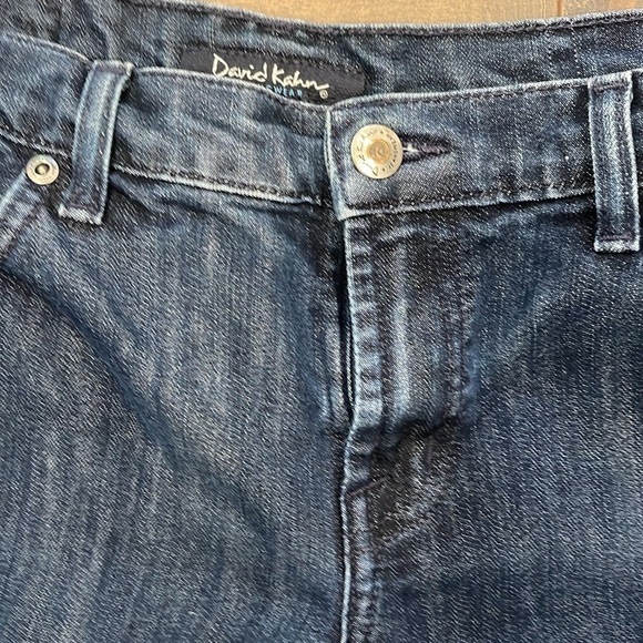 David Kahn short inseam Straight Leg Jeans Women’s 30 (fits 29/30) Dark Wash - Picture 2 of 8